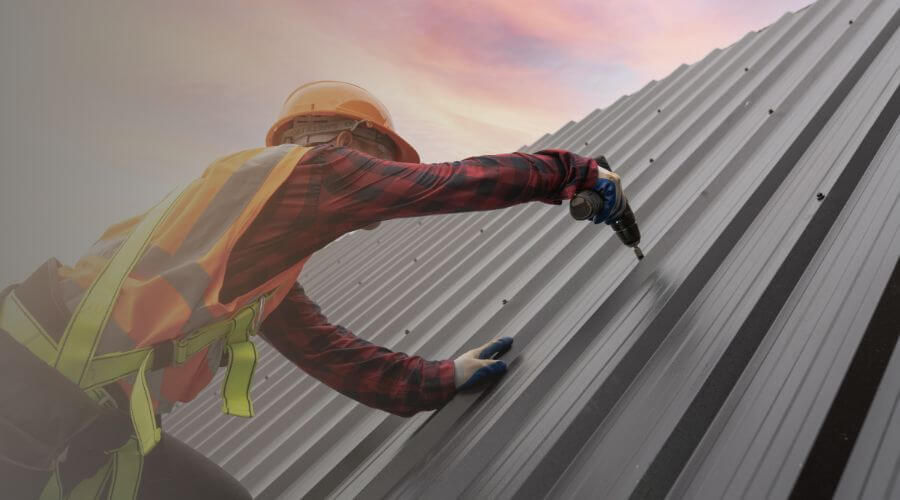 Professional gutter cleaning in Newport, TN